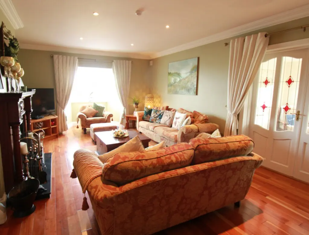 925b6dd5 cdbb 40eb a472 1018eb5d49e4.jpg