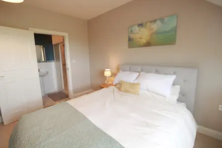 c0126856 ae51 49bc abec 8babd9afec62.jpg