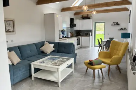 cf15912a 9845 4a75 acb4 4c275c7cb9a5.jpg