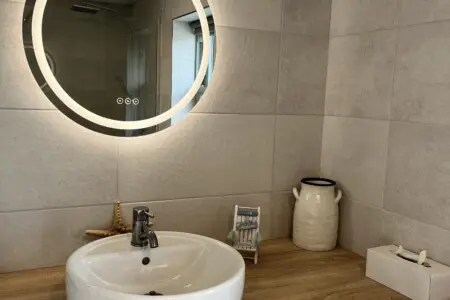 d738a4ce 74f1 4ab4 b720 fbc311e16b81.jpg